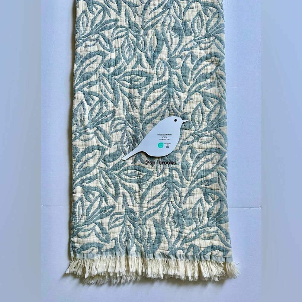 🎁Piscatextil Throw Blanket - Long Leaf Floral Pattern - Blue and Oatmeal - Picture 6 of 6